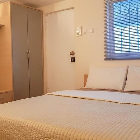 Studio With City View Apartment Tirnavos Екстериор снимка