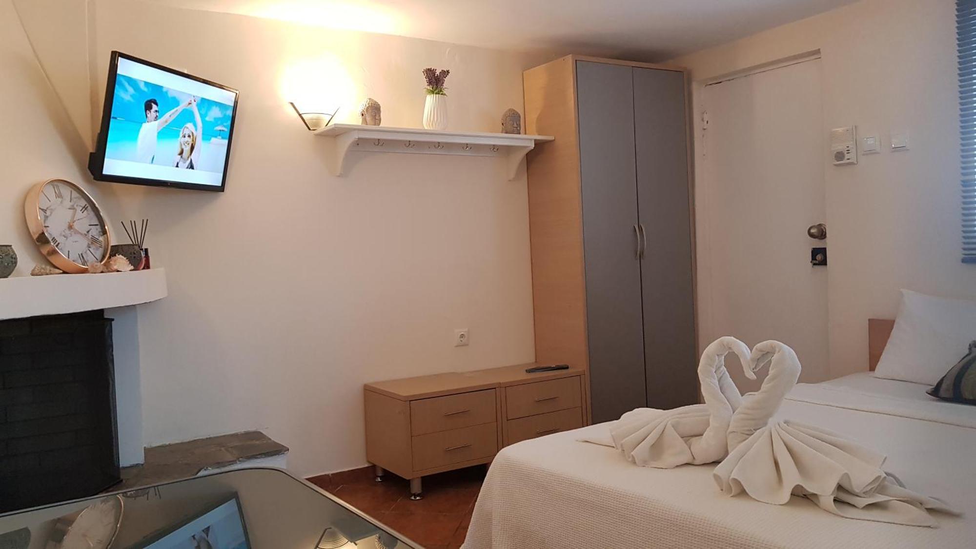 Studio With City View Apartment Tirnavos Стая снимка